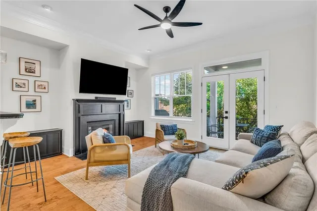 $575,000 | 218 Marion Place Northeast, Atlanta, GA 30307