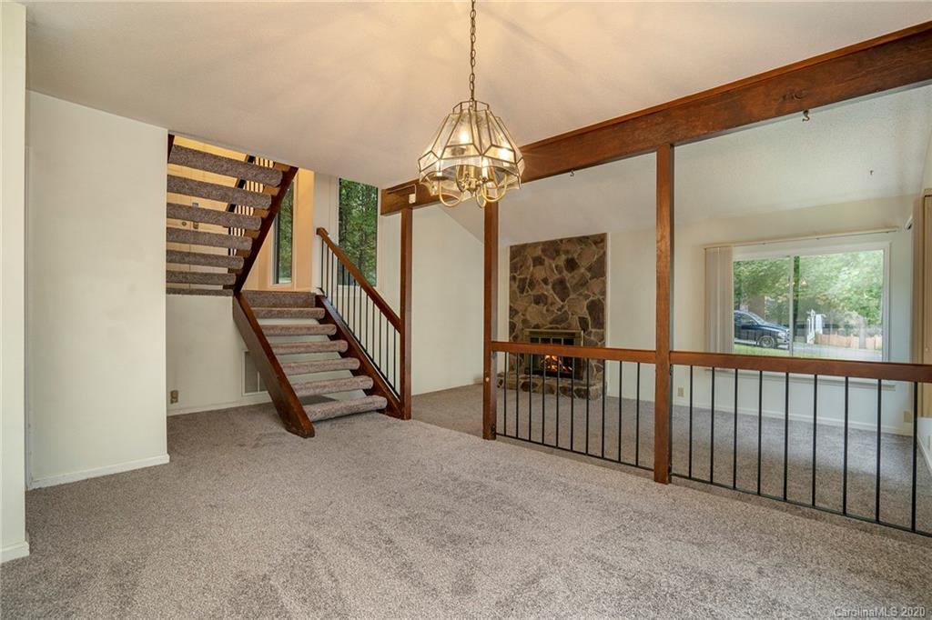 7804 Robin Crest Road Charlotte, NC 28226 - Photo 22 of 31 Gallery Image 22