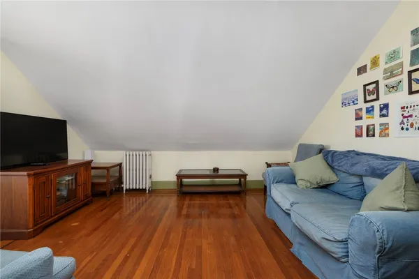 $319,000 | 377 Hope Street, Unit 3, Providence, RI 02906