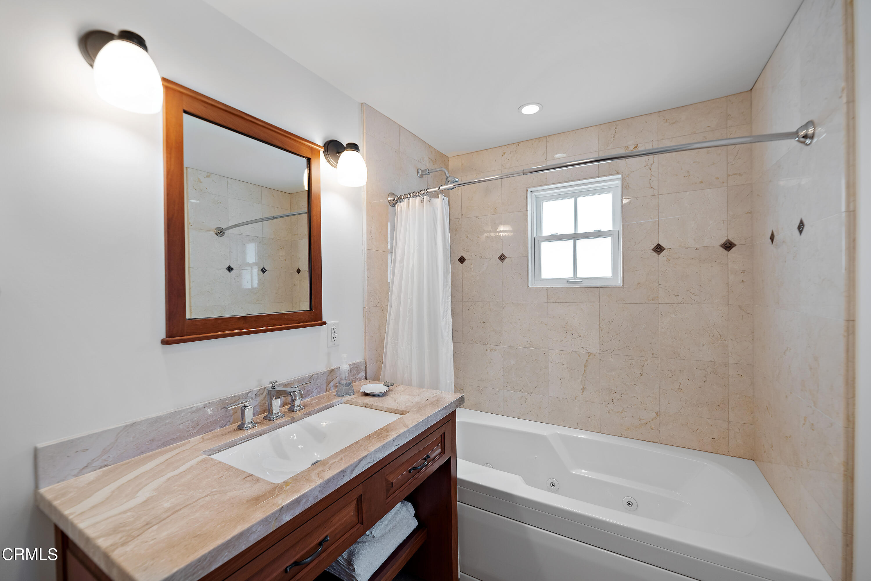 2013 Ocean Drive Oxnard, CA 93035 - Photo 53 of 60 2013 ocean drive MLS-65