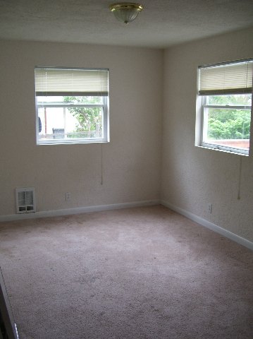 2403 North Lily Road Spokane Valley, WA 99212 - Photo 5 of 8 Gallery Image 5