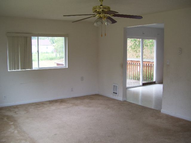 2403 North Lily Road Spokane Valley, WA 99212 - Photo 8 of 8 Gallery Image 8