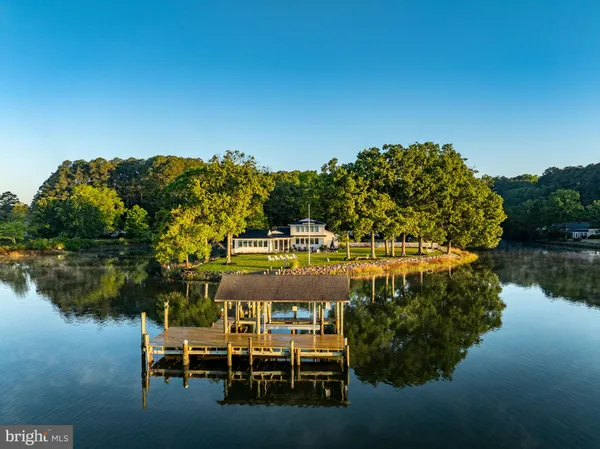 $2,200,000 | 5473 White Hall Road, Gloucester, VA 23061