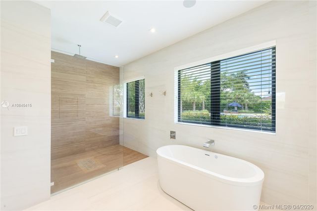 $2,750,000 | 5760 Southwest 119th Street, Coral Gables, FL 33156