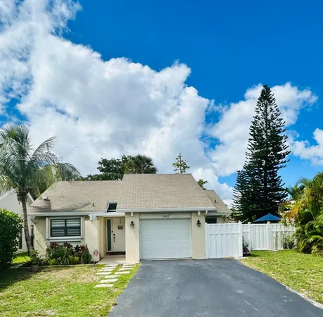 $539,000 | 7342 Northwest 38th Place, Coral Springs, FL 33065
