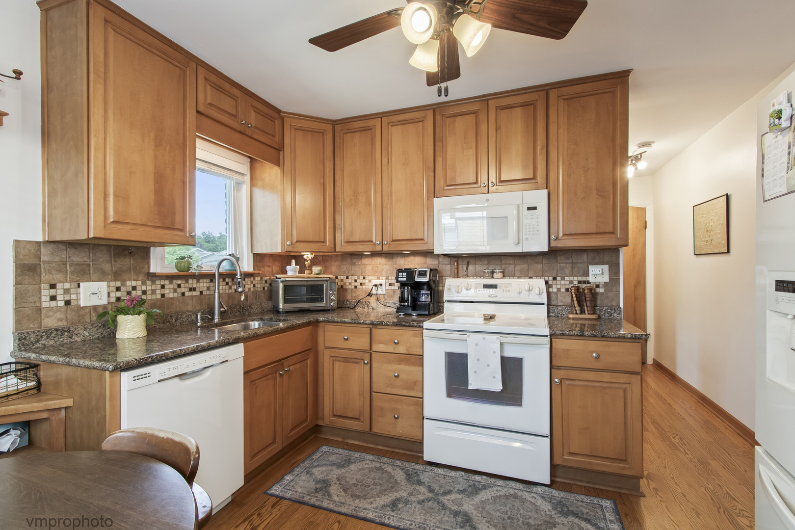 511 North Maple Street Mount Prospect, IL 60056 - Photo 8 of 26