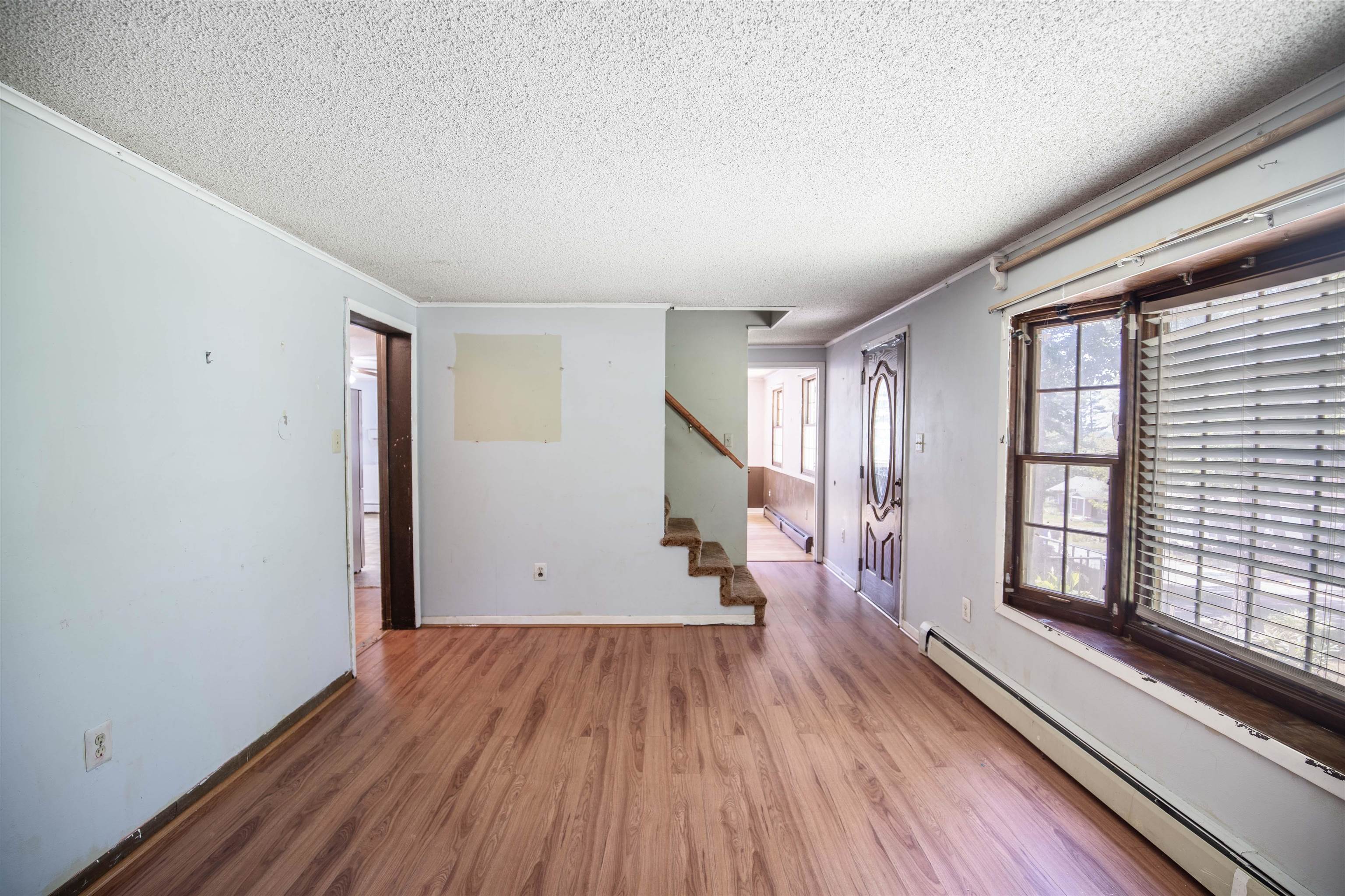 12 Bartley Hill Road Londonderry, NH 03053 - Photo 14 of 38 Gallery Image 14