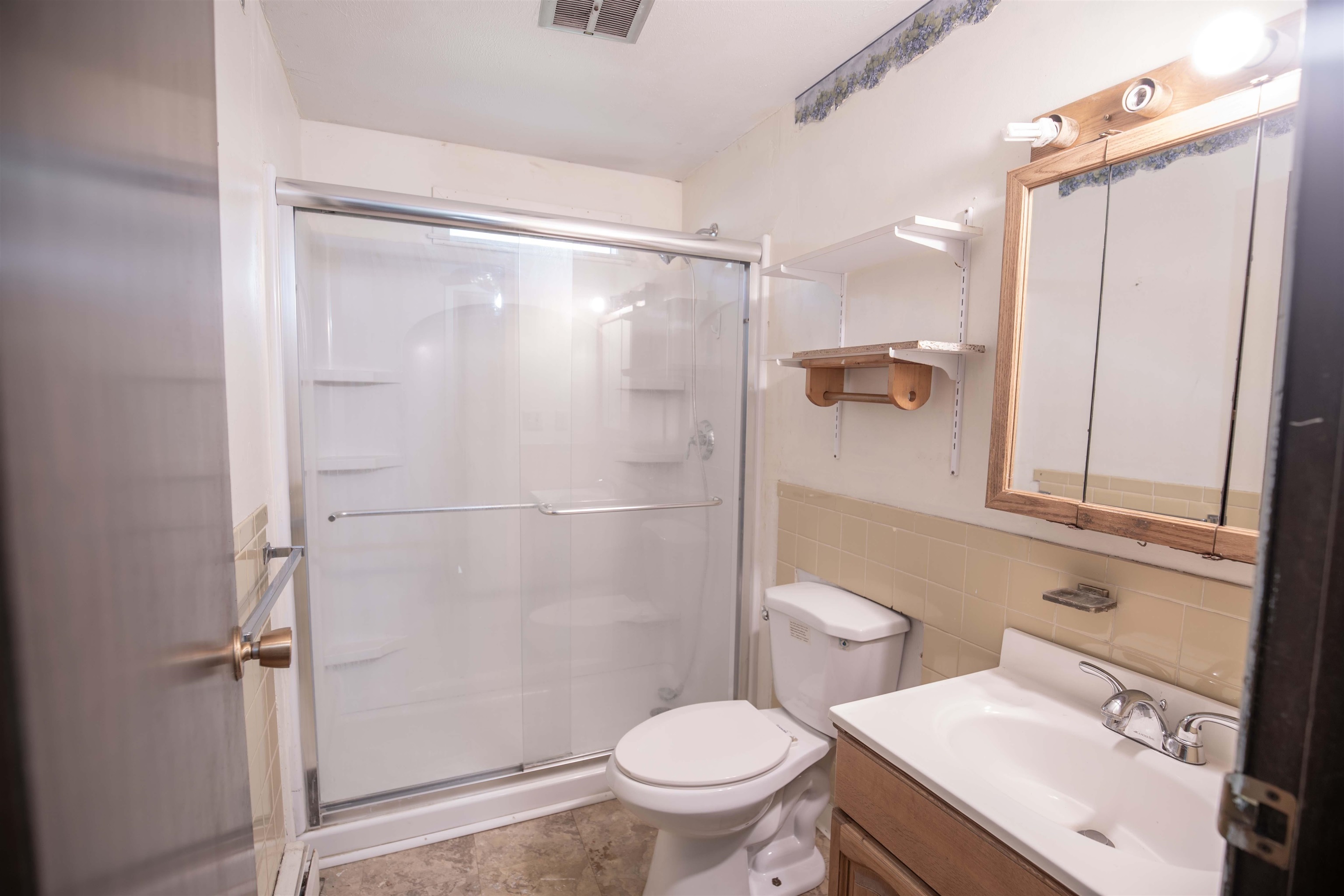 12 Bartley Hill Road Londonderry, NH 03053 - Photo 20 of 38 Gallery Image 20