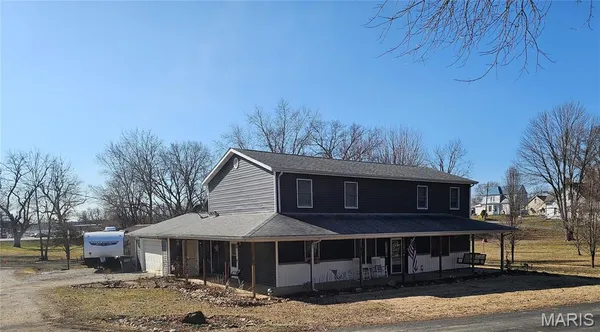 $275,000 | 708 Walnut Street, Steeleville, IL 62288