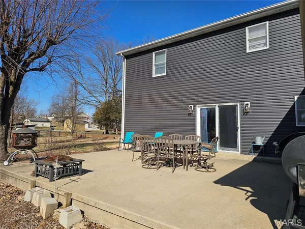 $275,000 | 708 Walnut Street, Steeleville, IL 62288