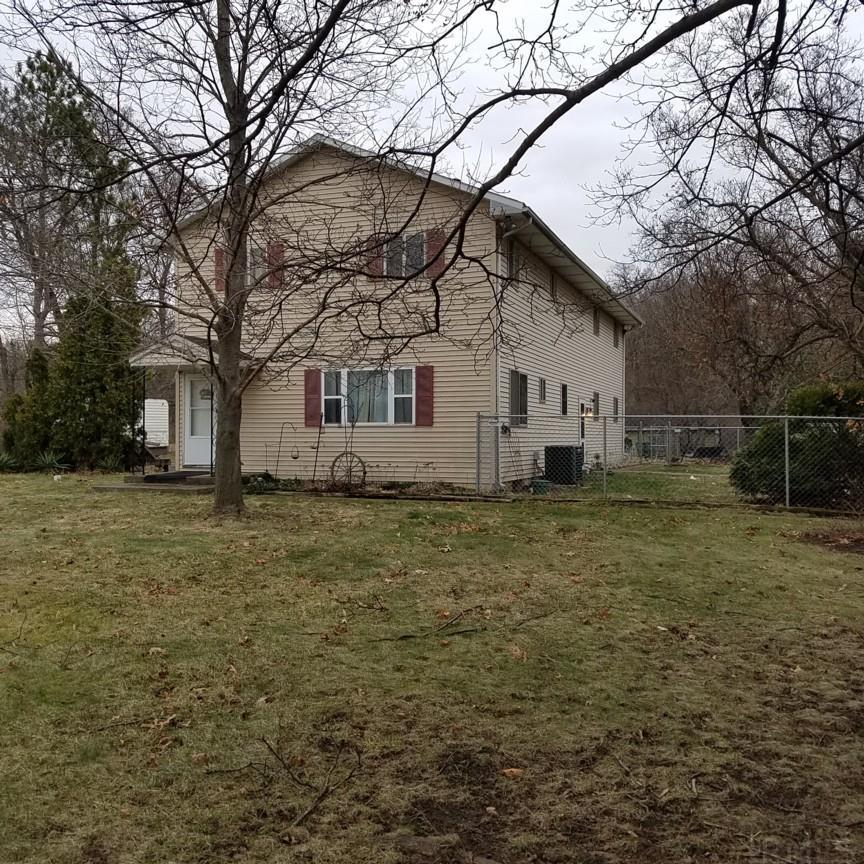 52226 Laurel Road South Bend, IN 46637 - Photo 1 of 21 Gallery Image 1