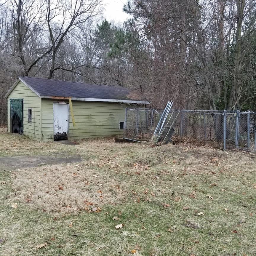52226 Laurel Road South Bend, IN 46637 - Photo 17 of 21 Gallery Image 17
