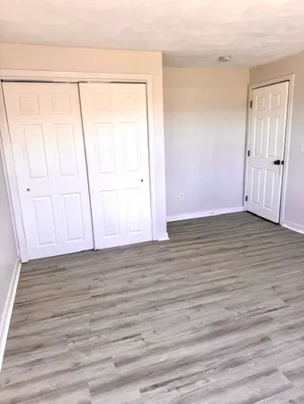 $2,350 | 60 Washington Street, Unit 3, Bristol, RI 02809