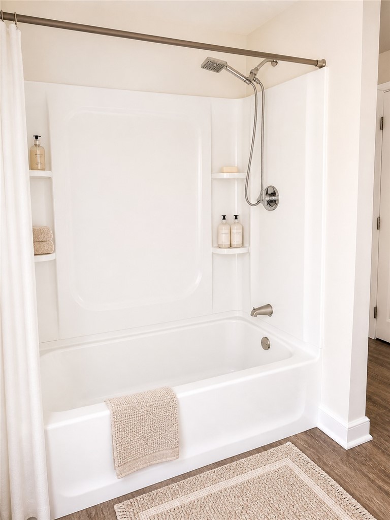 60 Washington Street, Unit 3 Bristol, RI 02809 - Photo 7 of 11
