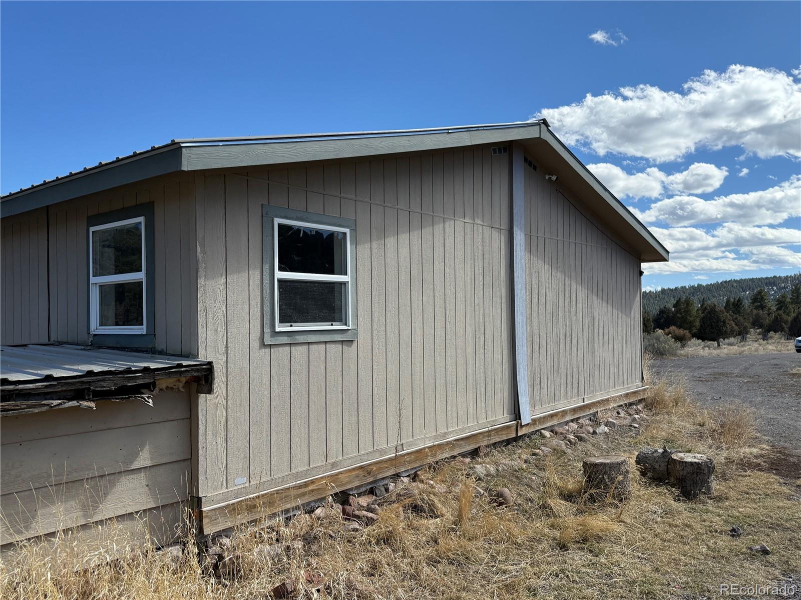 577 Fdr 101 Road Antonito, CO 81120 - Photo 35 of 40 a backyard of a house