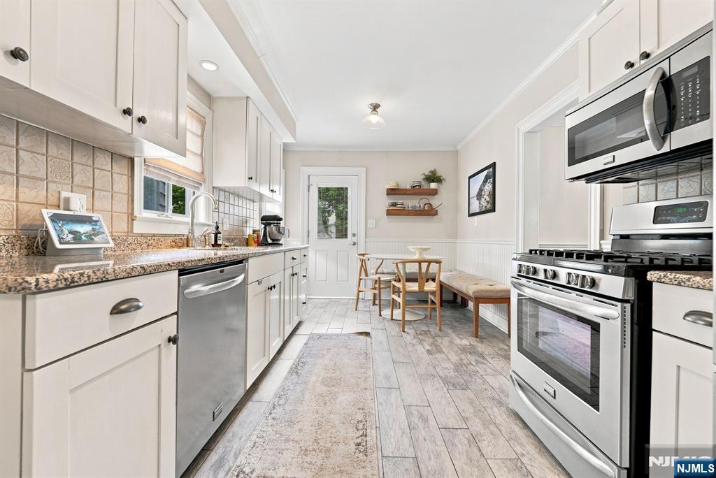 38 Elm Road Caldwell, NJ 07006 - Photo 14 of 35 Gallery Image 14