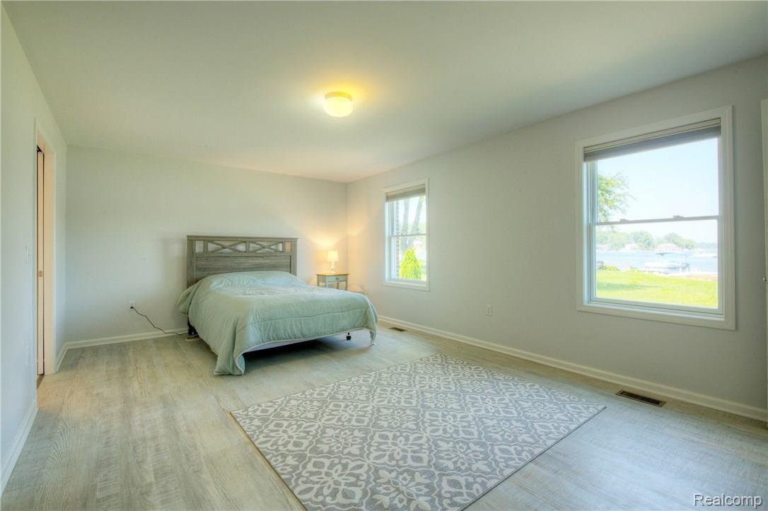 5755 Longpoint Drive Howell, MI 48843 - Photo 35 of 59 930A9080_1_2.jpg