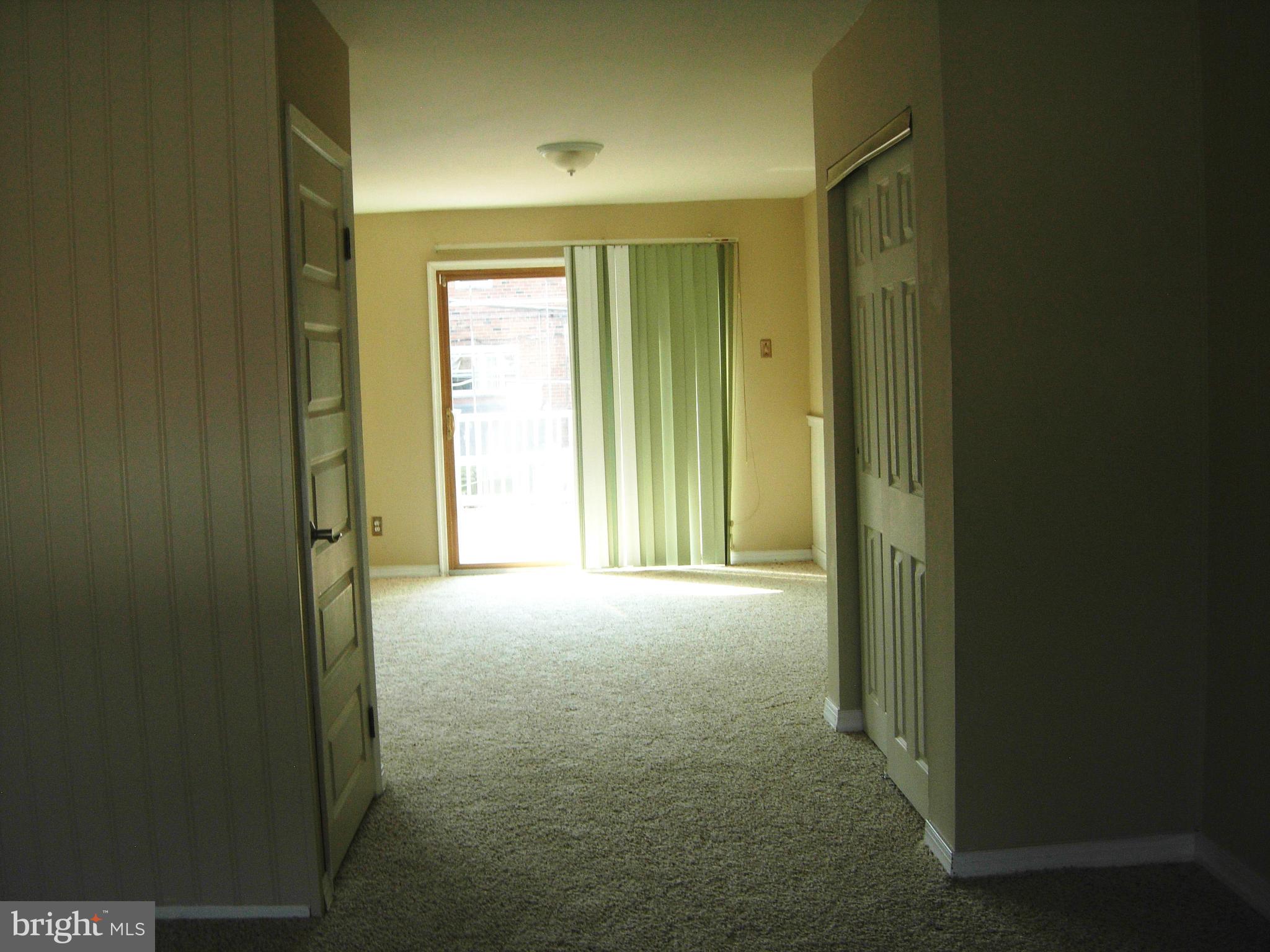 12603 Medford Road Philadelphia, PA 19154 - Photo 6 of 14 Gallery Image 6
