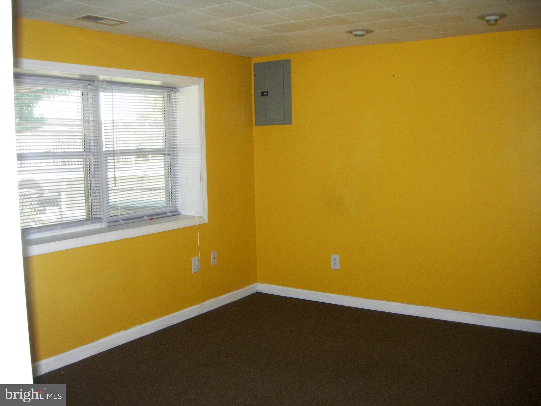 12603 Medford Road Philadelphia, PA 19154 - Photo 10 of 14 Gallery Image 10