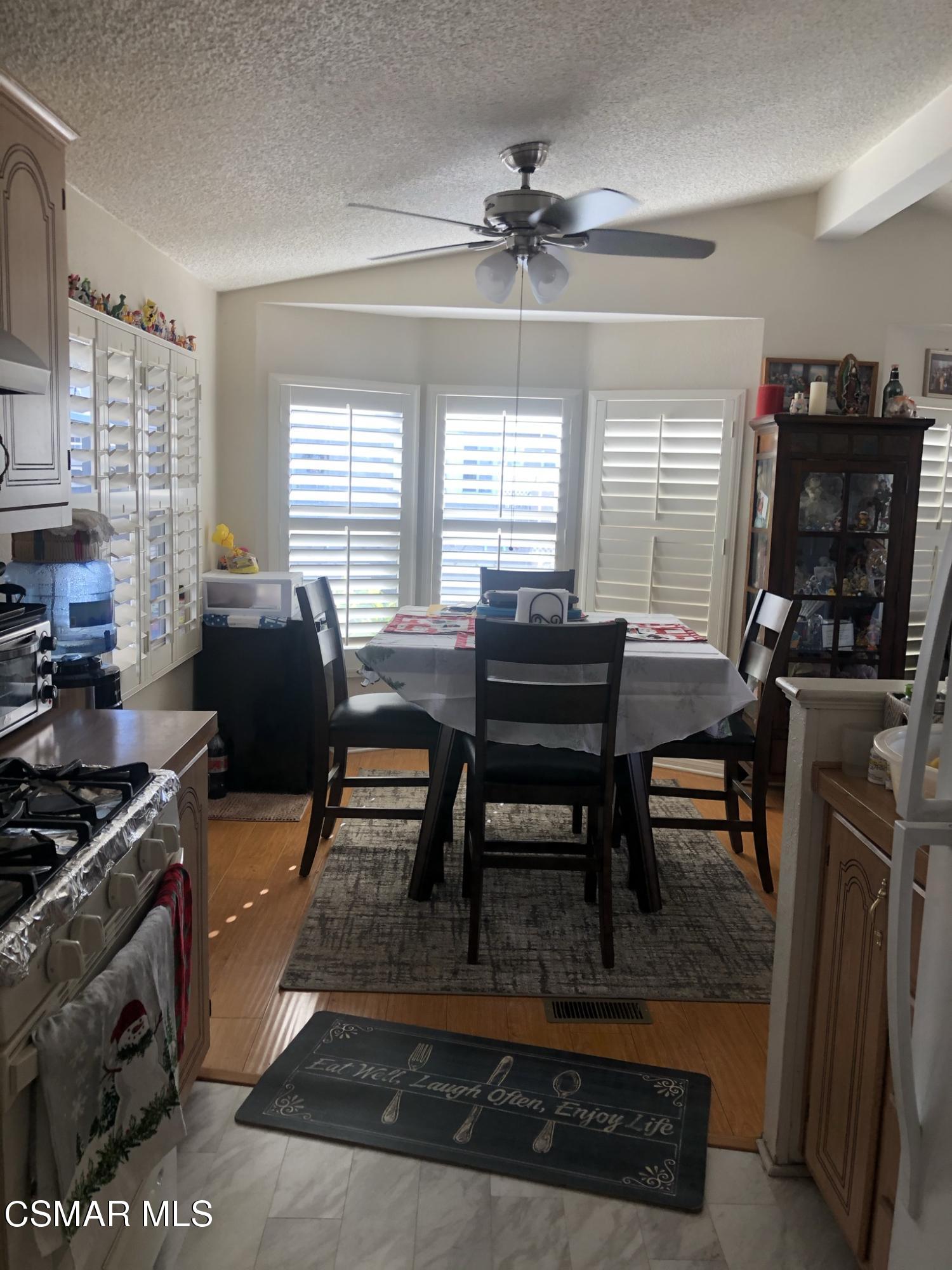 1550 Rory Lane, Unit 102 Simi Valley, CA 93063 - Photo 11 of 20 44BAA0A0-4953-4C3F-8F00-620DE4971658