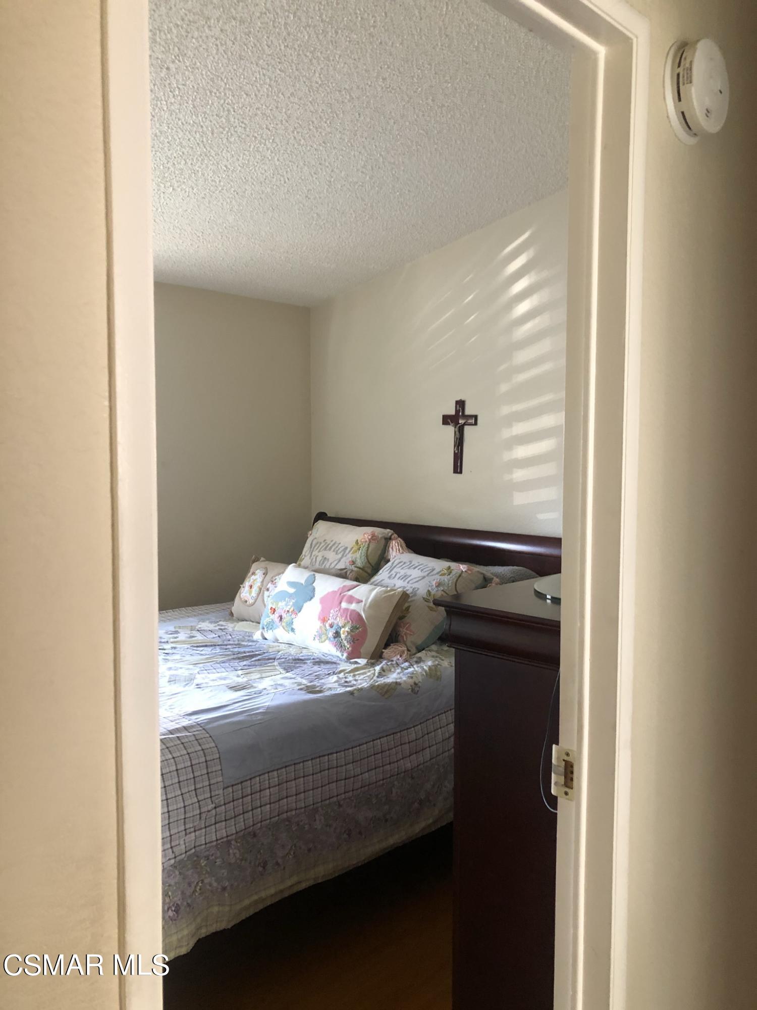 1550 Rory Lane, Unit 102 Simi Valley, CA 93063 - Photo 19 of 20 561A20CE-79A5-4564-827A-E636C68F4956