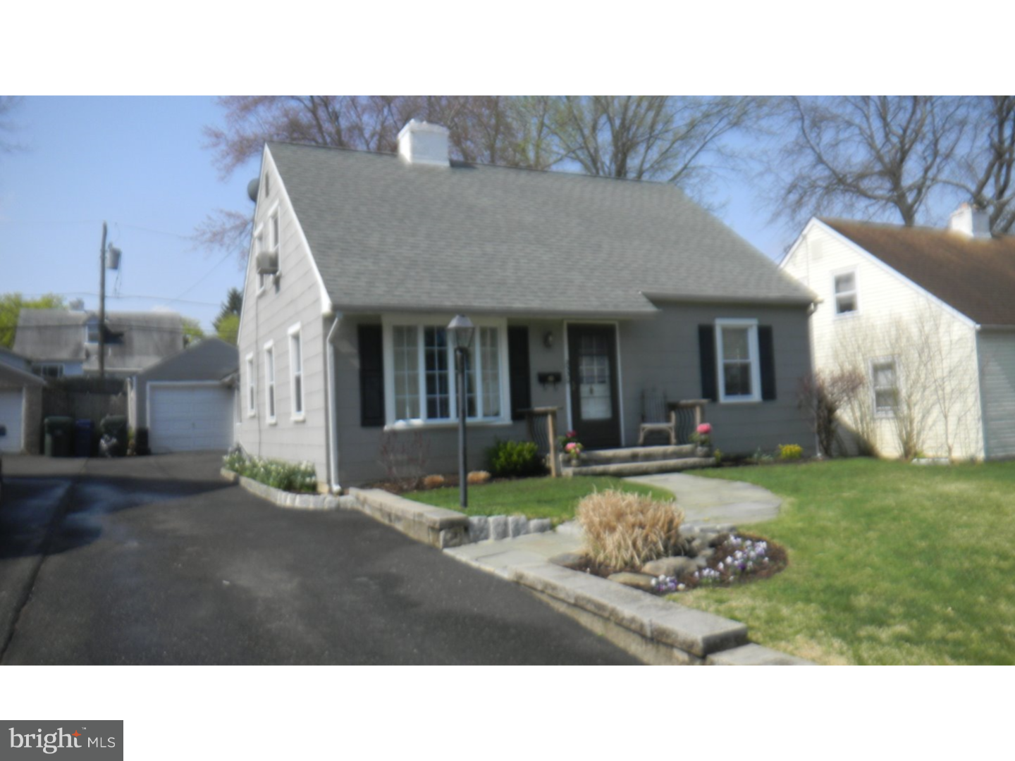 2330 Edwards Road Abington, PA 19001 - Photo 1 of 25 Gallery Image 1