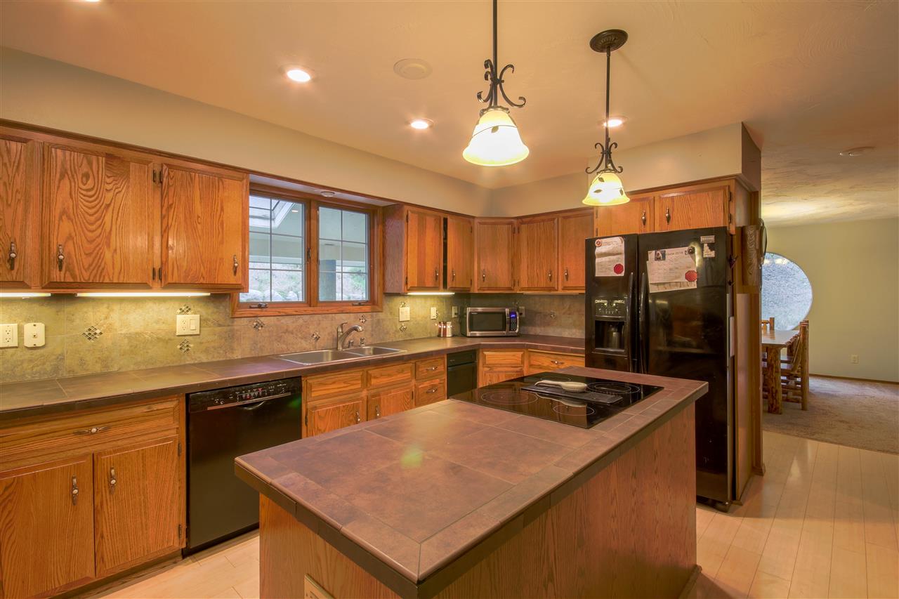 4228 North Gordon Road Spokane, WA 99224 - Photo 5 of 20