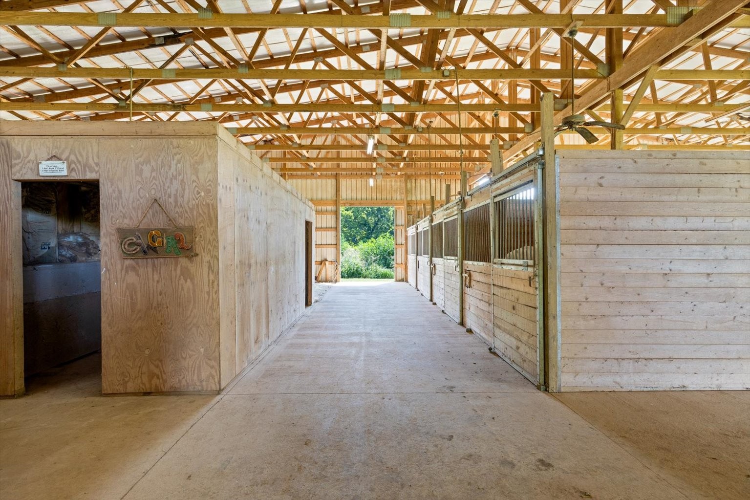 399 Jernigan Road Portland, TN 37148 - Photo 17 of 40 a view of a outdoor space