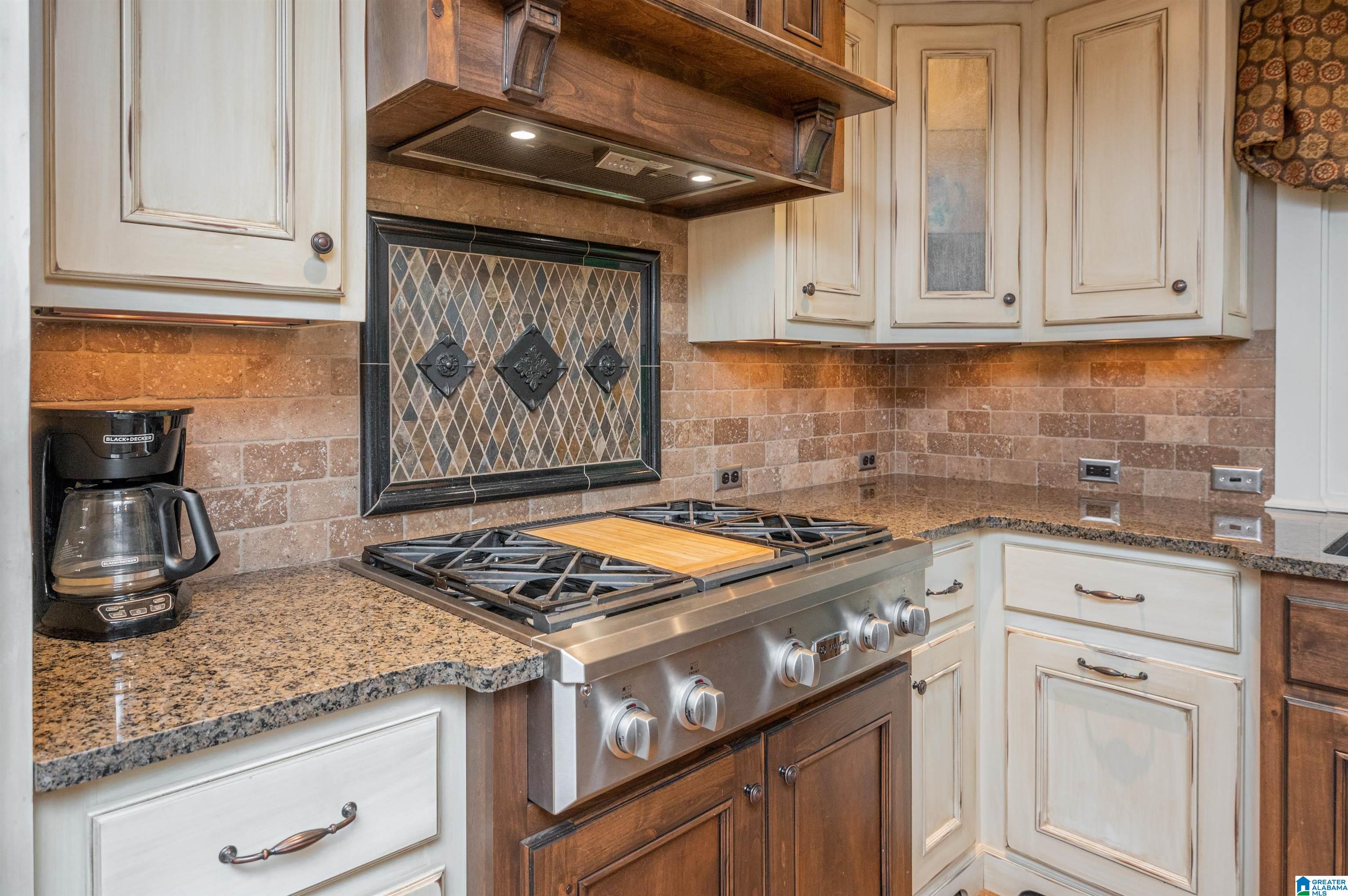 3905 Woodhaven Road Birmingham, AL 35244 - Photo 14 of 50