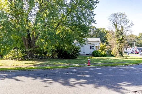 a house view with a yard