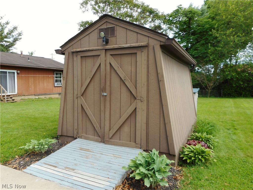 1143 Hampton Road Kent, OH 44240 - Photo 25 of 28 Gallery Image 25