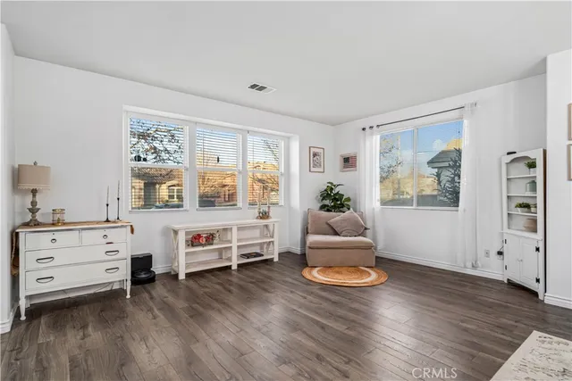 $549,990 | 4048 West Ave J 9, Lancaster, CA 93536