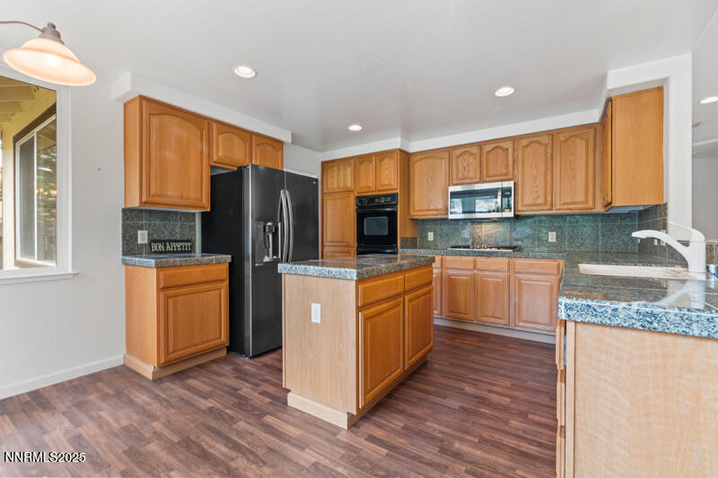 2730 Avenida De Landa Reno, NV 89523 - Photo 6 of 26 2730 Avenida De Landa (9 of 30)