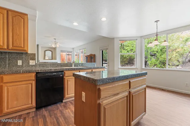 $699,000 | 2730 Avenida De Landa, Reno, NV 89523