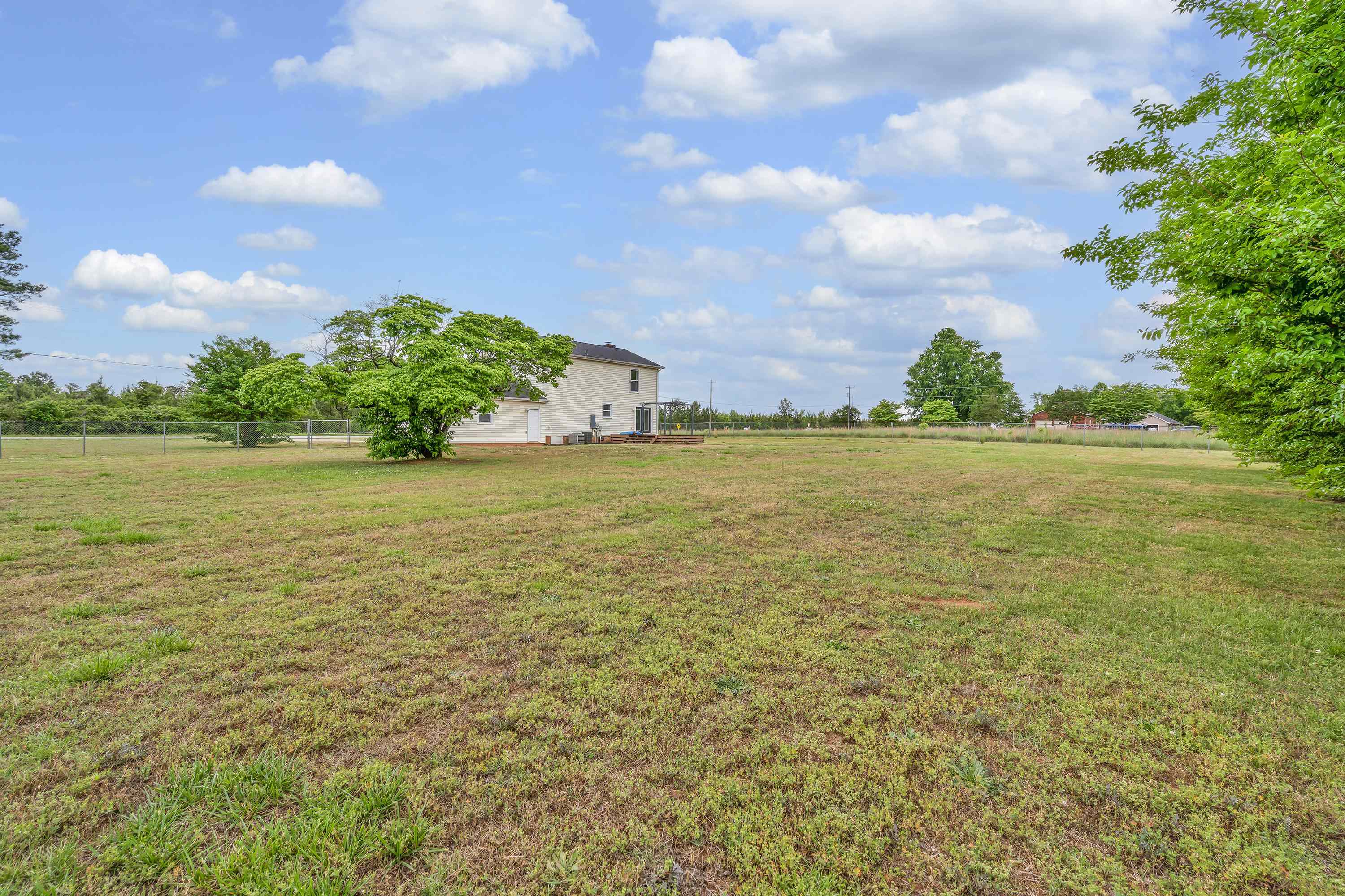 1359 Old Post Road Gaffney, SC 29341 - Photo 29 of 33