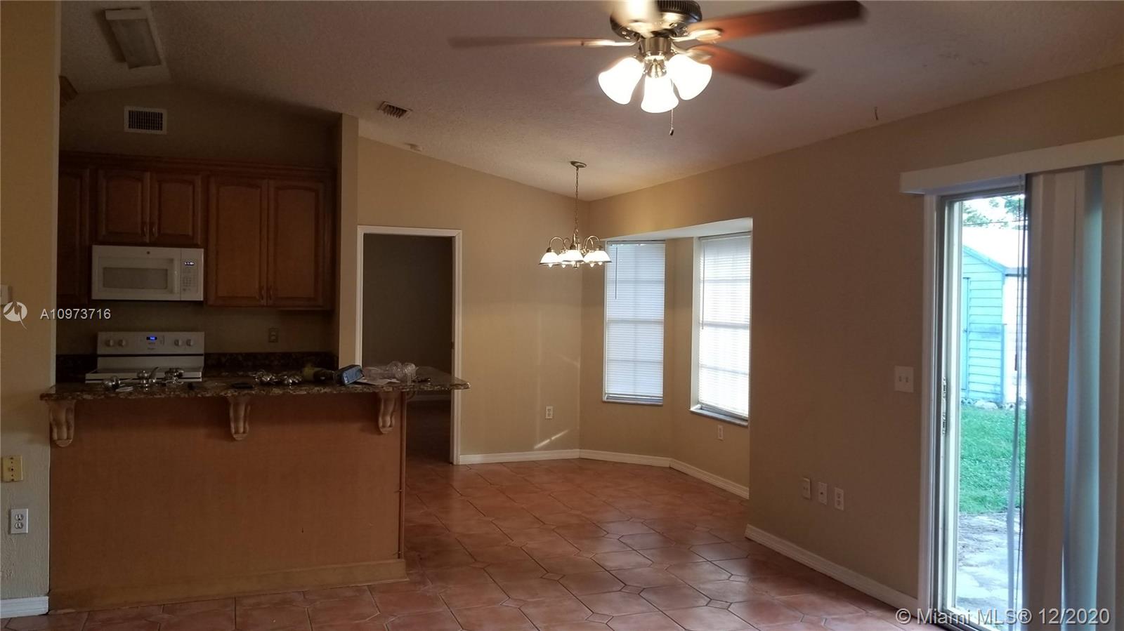 1750 Viburnum Road Northwest Palm Bay, FL 32907 - Photo 5 of 16