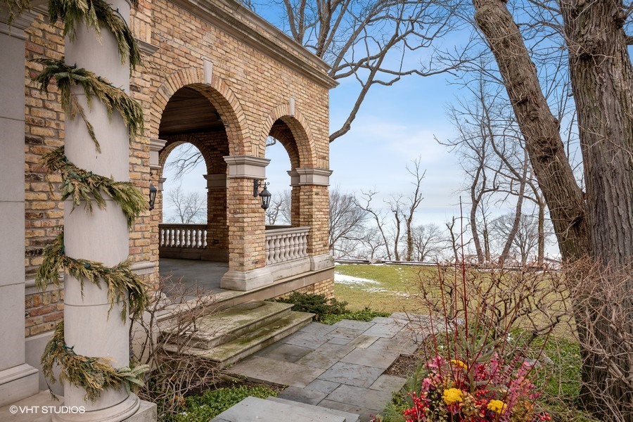 889 Sheridan Road Winnetka, IL 60093 - Photo 31 of 37 a house view with a outdoor space