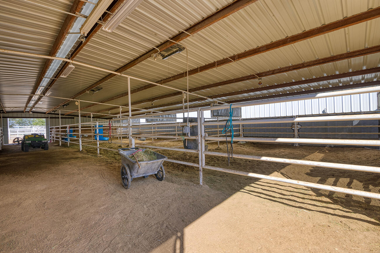 656 Cox Road El Paso, TX 79932 - Photo 60 of 74 Horse Stalls