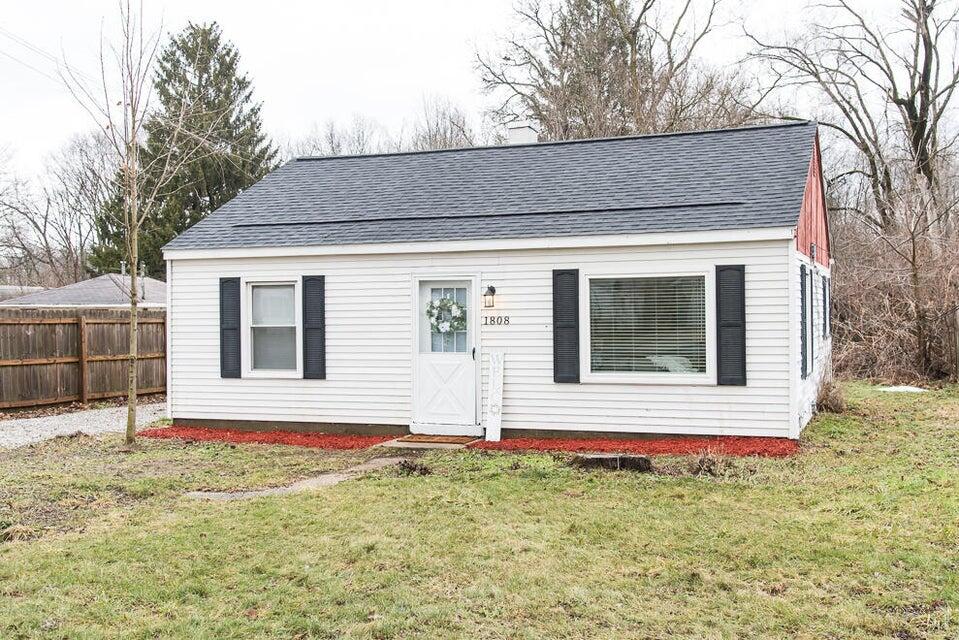 1808 Nazareth Road Kalamazoo, MI 49048 - Photo 1 of 18 N1