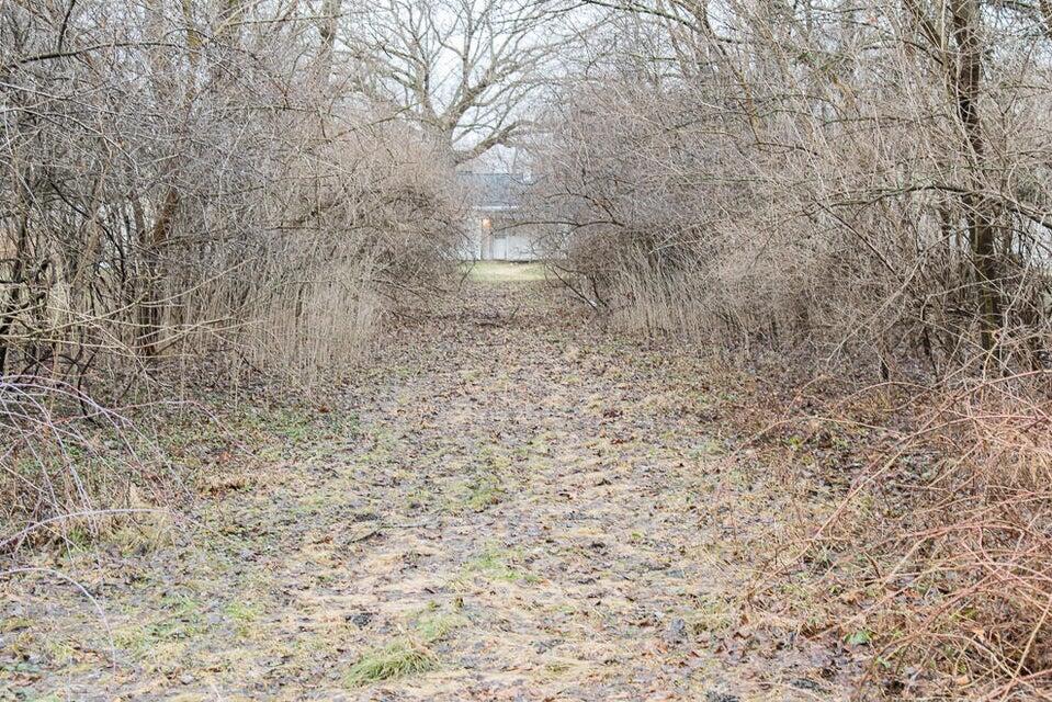 1808 Nazareth Road Kalamazoo, MI 49048 - Photo 17 of 18 N20