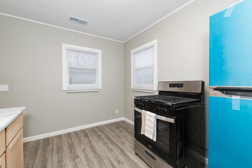 1808 Nazareth Road Kalamazoo, MI 49048 - Photo 9 of 18 N9