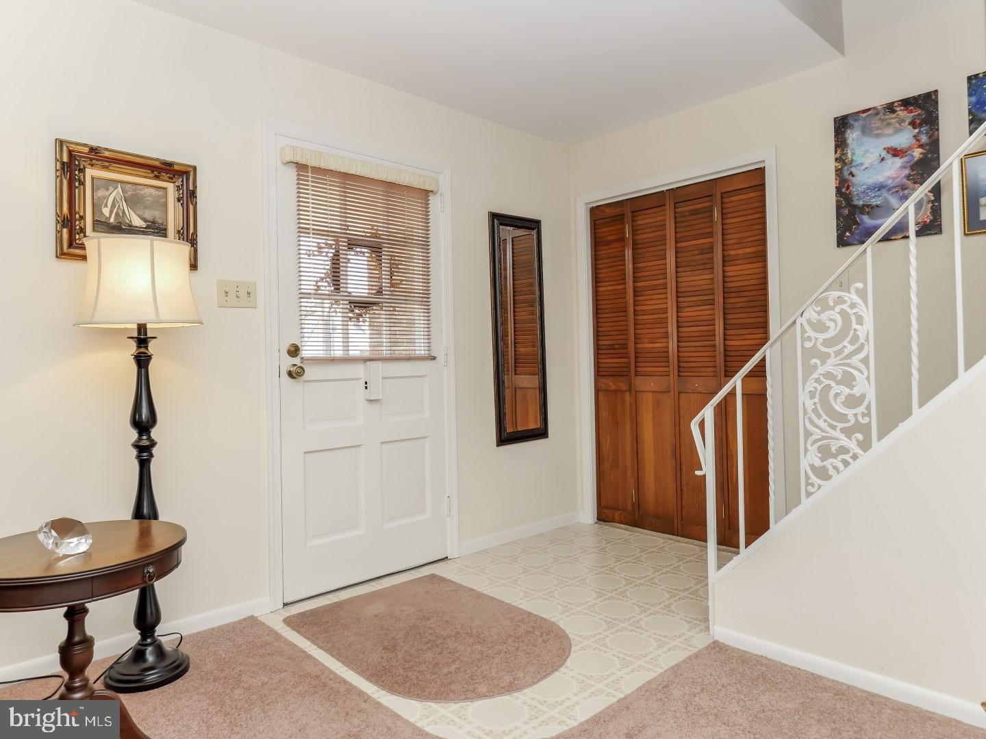 416 Wendy Road Southampton, PA 18966 - Photo 4 of 25 Foyer