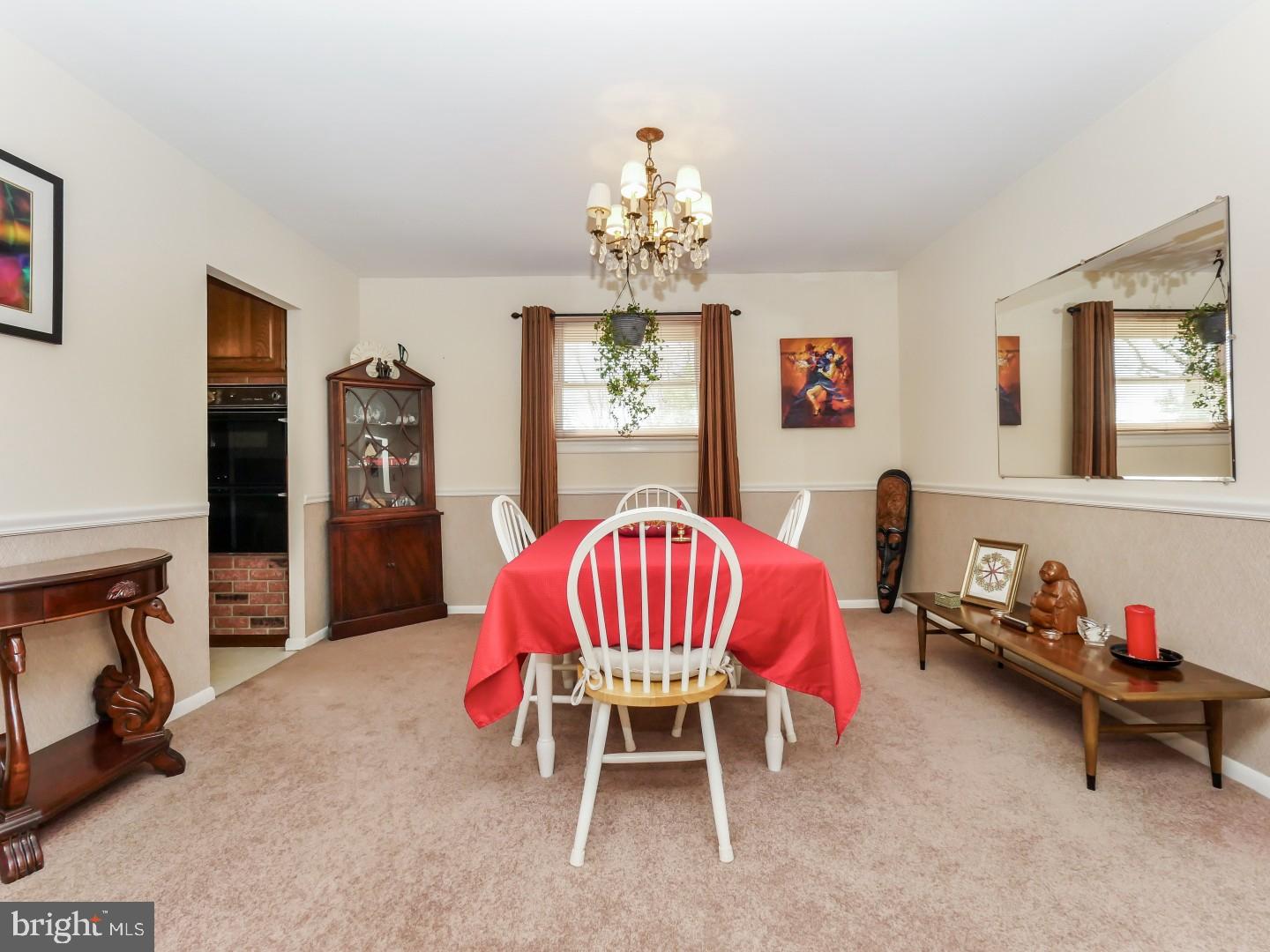 416 Wendy Road Southampton, PA 18966 - Photo 8 of 25 Dining Room