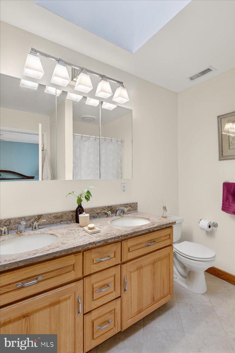 292 Pennington - Harbourton Road Pennington, NJ 08534 - Photo 29 of 55 Primary Bath