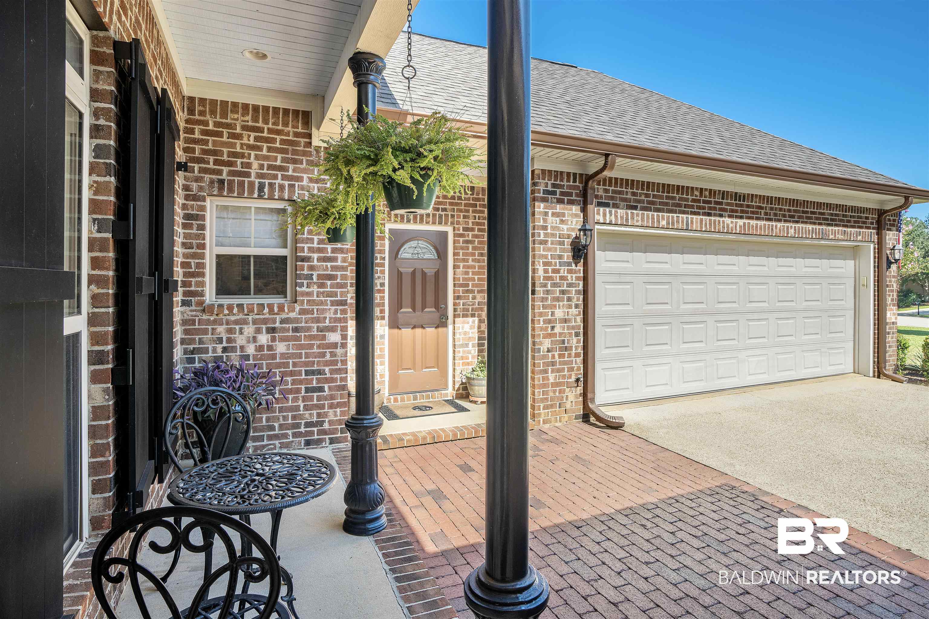 112 Pinnacle Court Fairhope, AL 36532 - Photo 6 of 44 Front Porch & Garage