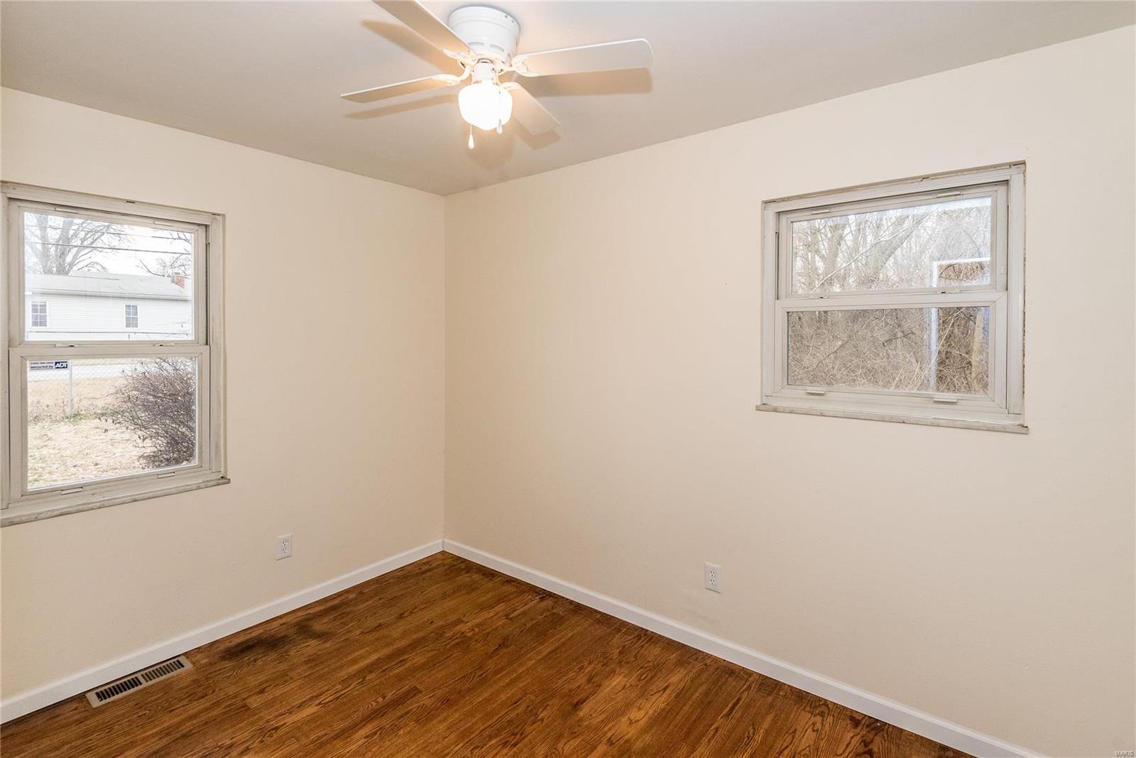 5517 Old Alton Road Granite City, IL 62040 - Photo 9 of 15 Gallery Image 9