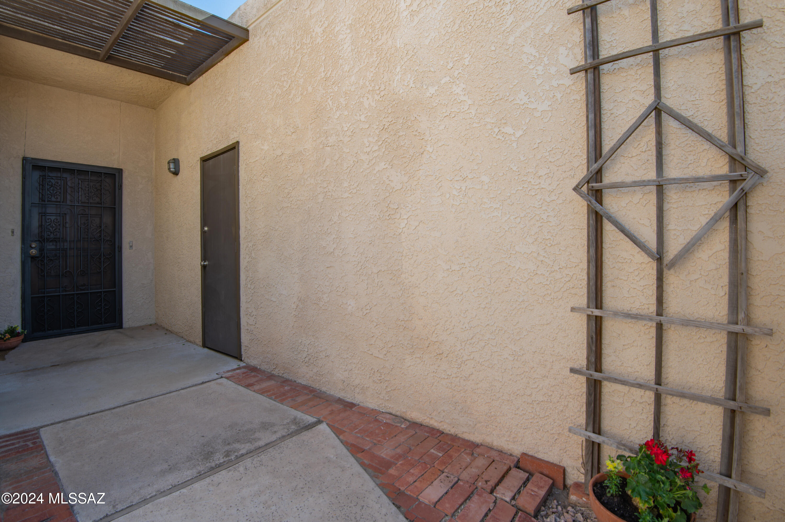 601 North Richey Boulevard Tucson, AZ 85716 - Photo 4 of 26