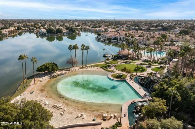 $425,000 | 1633 East Lakeside Drive, Unit 113, Gilbert, AZ 85234
