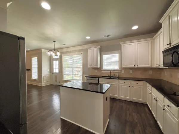 $2,295 | 781 Bridgewater Drive, Evans, GA 30809