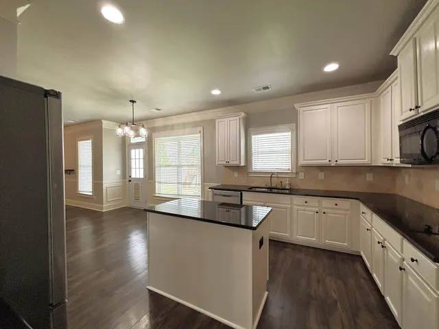 $2,395 | 781 Bridgewater Drive, Evans, GA 30809